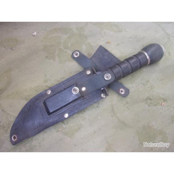 couteau de survie