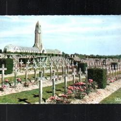 douaumont meuse ossuaire et cimeti&egrave;re flamme verdun 1916-1966 meuse 55