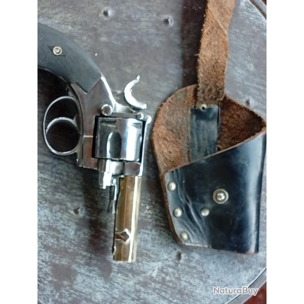 Revolver 11mm