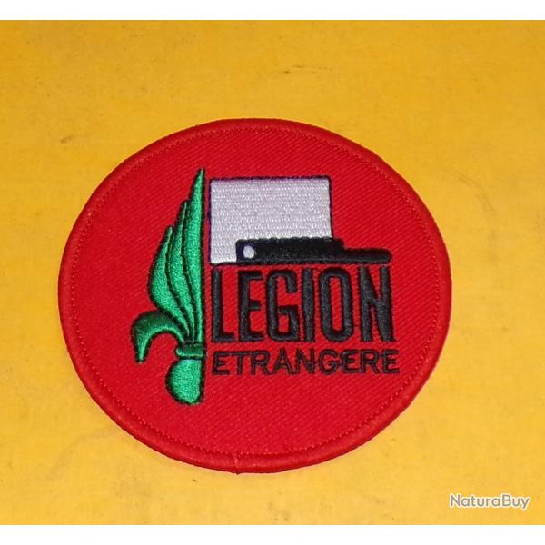 TISSU PATCH : LEGION ETRANGERE  , DIAMETRE 9 CM , BON ETAT VOIR PHOTOS . POUR TOUT RENSEIGNEMENT ME
