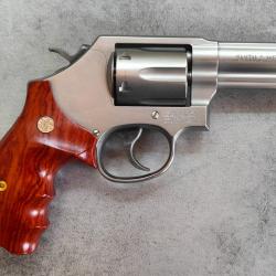 Magnifique Revolver Smith&Wesson mod&egrave;le 65-7 inox calibre 357 MAG