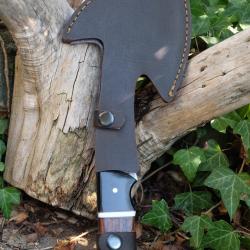 Hachette Survie Resvue Lame Acier Carbone 1075 Manche Bois/R&eacute;sine Etui Simili Cuir Fabric Artisanale