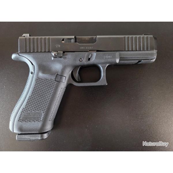 Glock 17 Gen 5 FS - Calibre 9x19mm - Vis�e Acier Luminescente & Arr�toir �tendu