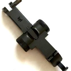 Pi&egrave;ces libres, ensemble jambe tracteur pour P. 08 - BYF 72.