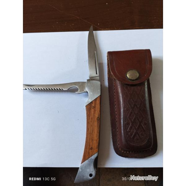 Couteau a deux lames a cran de s�curit�+�tui cuir