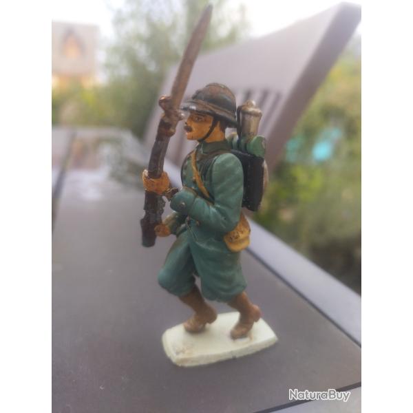 Petit soldat en plomb
