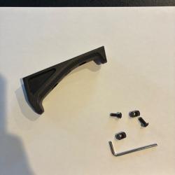 Poign&eacute;e MAGPUL AFG M-lok