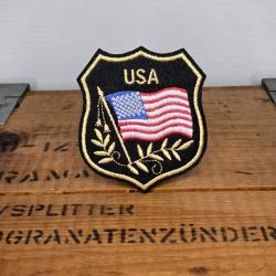 Patch brod&eacute; USA thermocollant