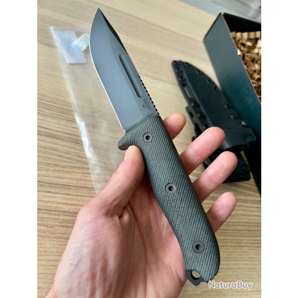 Reiff Knives Vicon Full Black DLC/MicartaCPM Magnacut