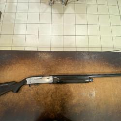 Fusil Winchester semi-automatique calibre 12