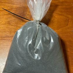 Sable de chromite noir ultra-lourd pour les sacs de tir