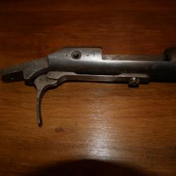 Boitier de GRAS 1874 non modifi&eacute; M80, avec d&eacute;tente et ressort