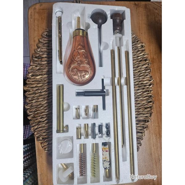 Coffret d'accessoires pour arme � poudre noire 36 � 44