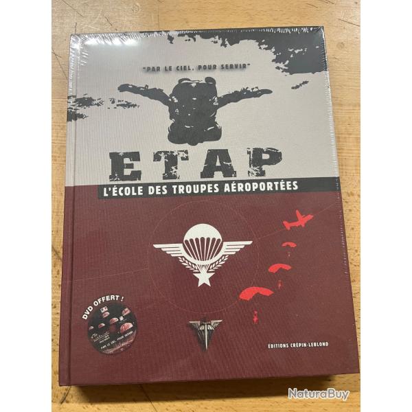 Une. �cole des troupes a�roport�es