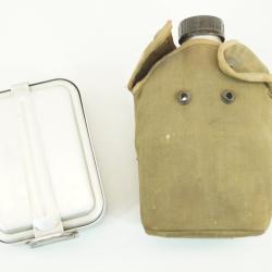 gourde plus gamelle francaise ann&eacute;e 60 pour ench&egrave;re 1� sans prix de r&eacute;serve