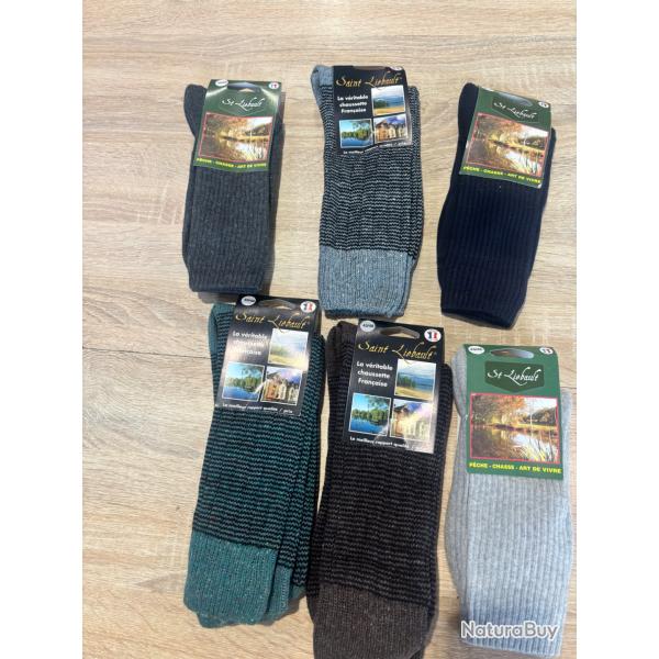 magnifique lot de paires de chaussettes a vendre aux ench�res 43/46 4000