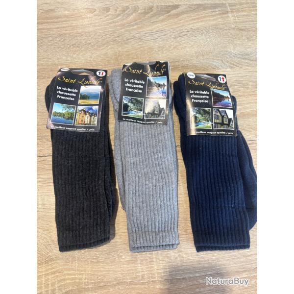 magnifique lot de paires de chaussettes a vendre aux ench�res 43/46 500
