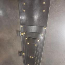 &Eacute;tui pour porter plusieurs couteaux de boucher , pratique pour la d&eacute;coupe .