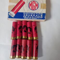 Bo&icirc;te de 10 cartouches anciennes cal 24 douilles cartons  MGM