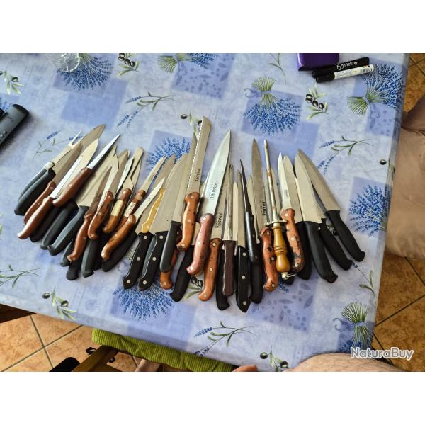 Lot de couteaux divers