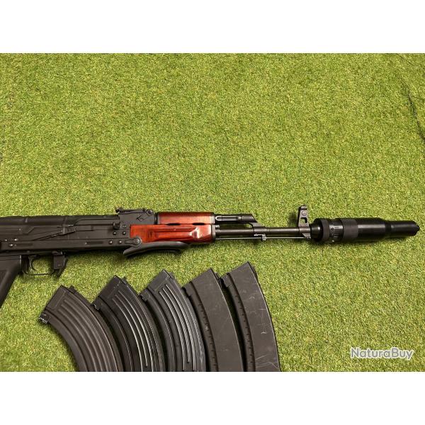 AKMS VFC AEG + Mag + porte chargeur + r�ducteur de son Pbs