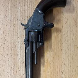 Revolver Smith et Wesson 1er model calibre 22 schort