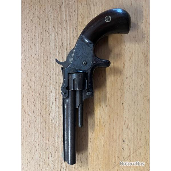 Revolver Smith et Wesson 1er model calibre 22 schort