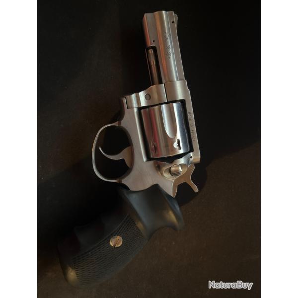 Revolver Manurhin MR88