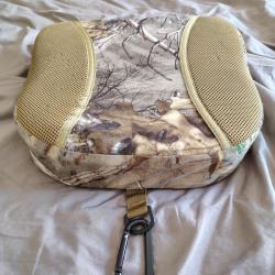 coussin isolant pour la chasse ou la p&ecirc;che - quasi neuf