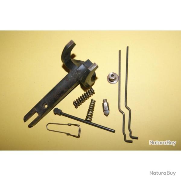 lot de pi�ces de fusil � 10.00 Euros !!!!!!!!!!!!!!! - VENDU PAR JEPERCUTE (SW626)