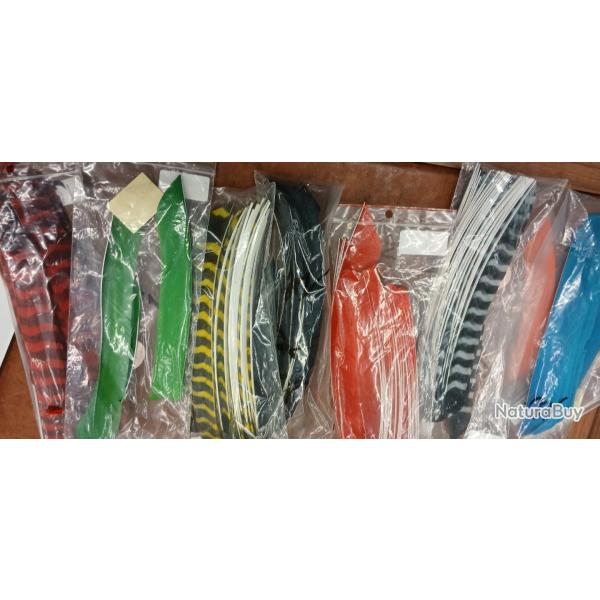 lot de plumes enti�res 10" uni et tigr�