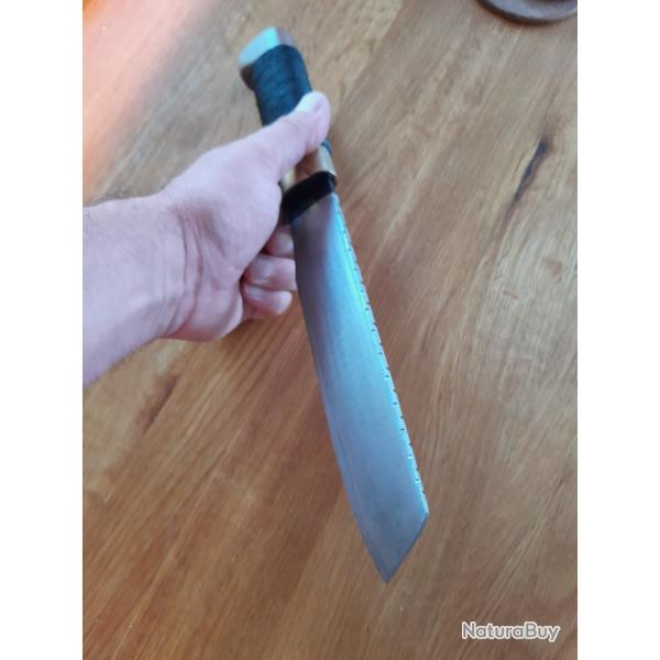 couteau machette acier carbone.