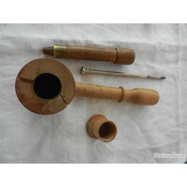 ancien sertisseur d�samorceur rechargement pour cartouches a broche.