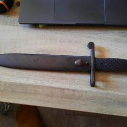 Ba&iuml;onnette Espagnole modele 1941 -ww2 numero 0098
