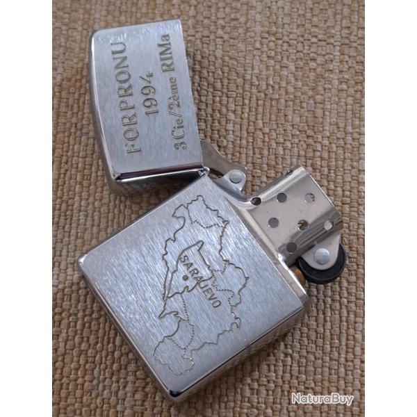 Zippo Forpronu 1994 2�me RIMa, Sarajevo, nominatif double face insigne. Rare