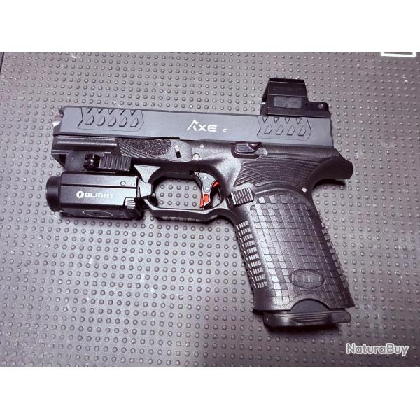 Pistolet bul armory axe C cleaver Compact 9mm para ( Sans prix de r�serve)