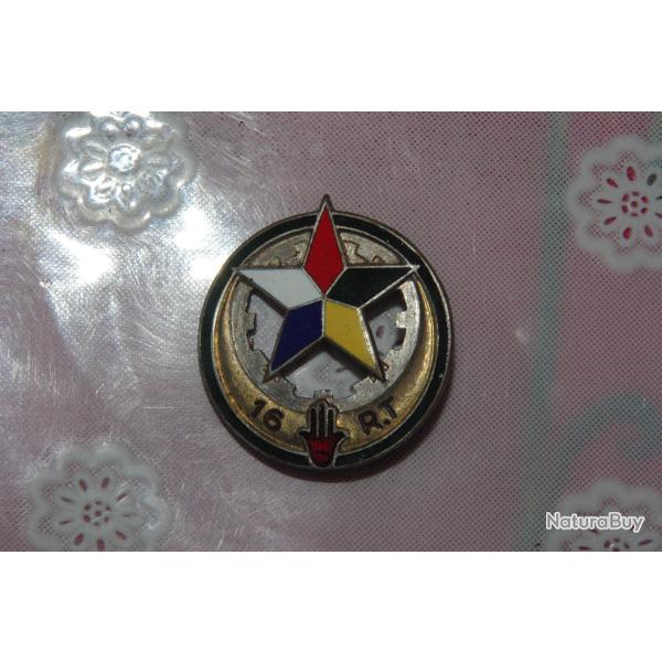 INSIGNE GUERRE ALGERIE :  16 � REGIMENT  TIRAILLEURS  ---DRAGO  PARIS   G.1717