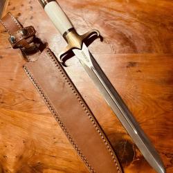 Gaine - Etui cuir - Fourrreau pour dague &eacute;pieux de chasse - Toute lame 30 cm - 3 &agrave; 4 cm largeur (2)