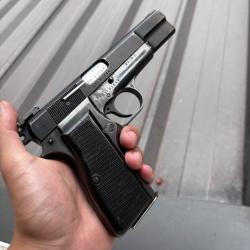 Browning gp35 argentin dit &laquo; Rosario &raquo; 9x19mm