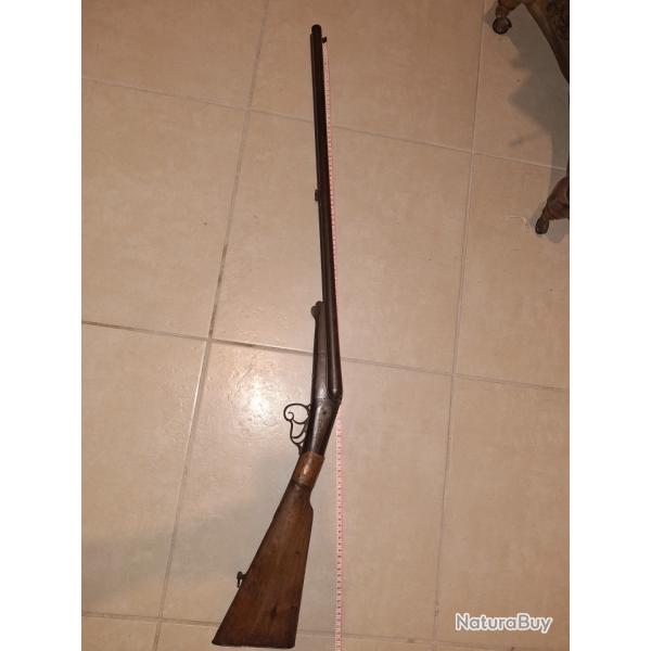 Vieux fusil �pave pour pi�ces