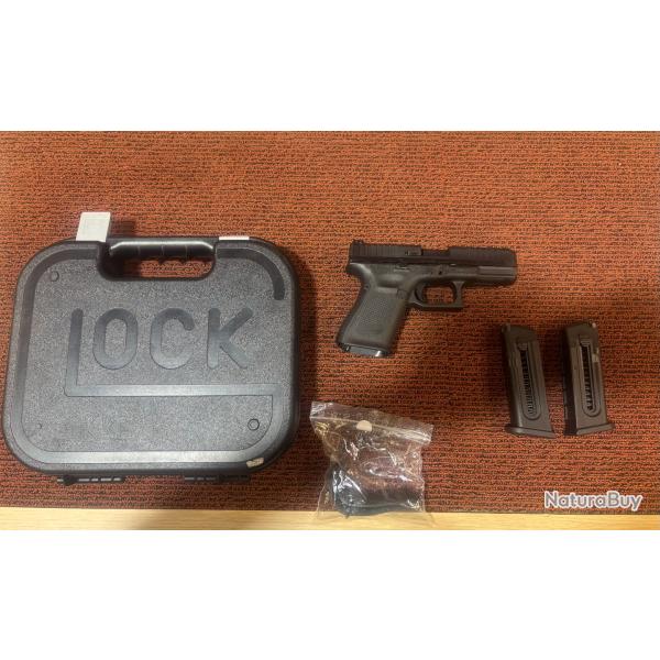 PISTOLET GLOCK 44 CALIBRE 22LR + MALLETTE + 2 CHARGEURS