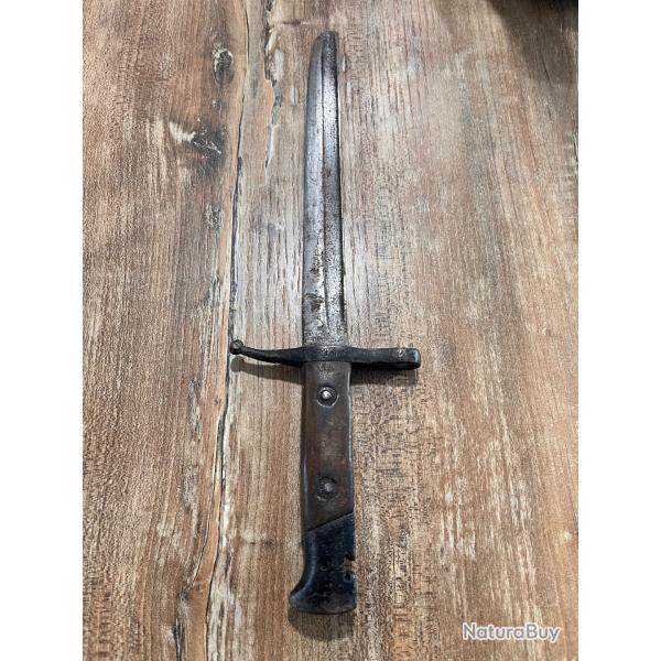 Ba�onnette italienne Mod�le 1891 li�e au fusil Carcano ww1