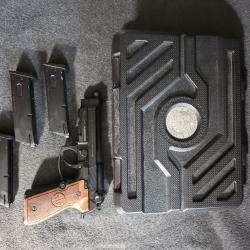 GPM92 GBB G&G avec 2 chargeurs supps et mallette