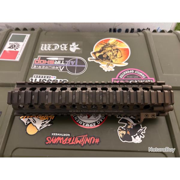 Garde-main Daniel Defense MK18 RIS II FDE pour MWS / GBBR - Complet (hors bague de maintien)