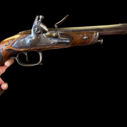 SUPERBE PISTOLET A SILEX PAR PIRMET A PARIS
