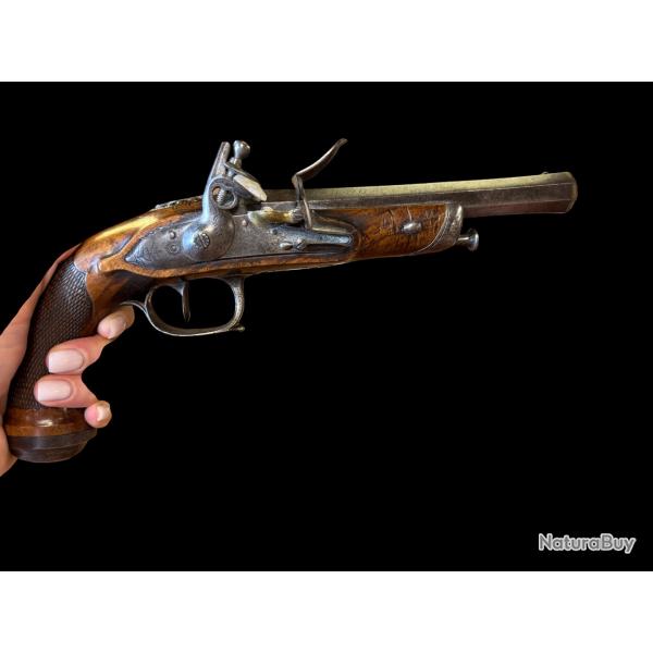 SUPERBE PISTOLET A SILEX PAR PIRMET A PARIS