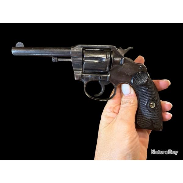 COLT NEW POLICE cal. 32sw long num�ro de s�rie 64403