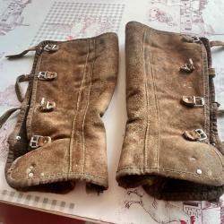 Guette en cuir molletonn&eacute;