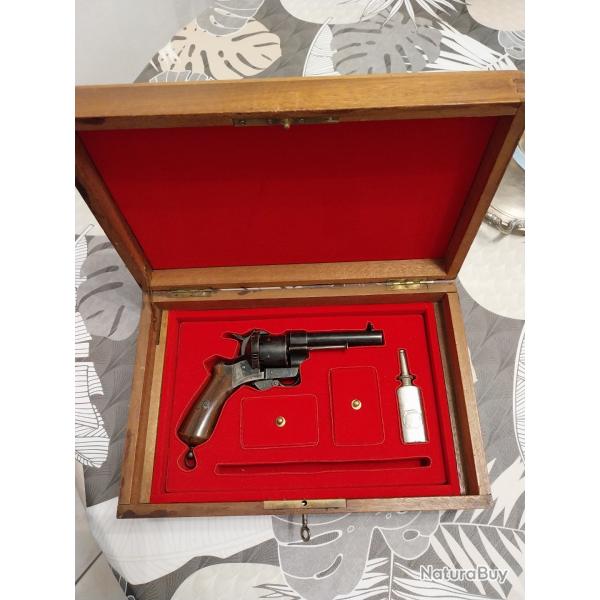Bo�te pour Lefaucheux
