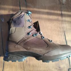 Chaussures de combat cuire haix T47